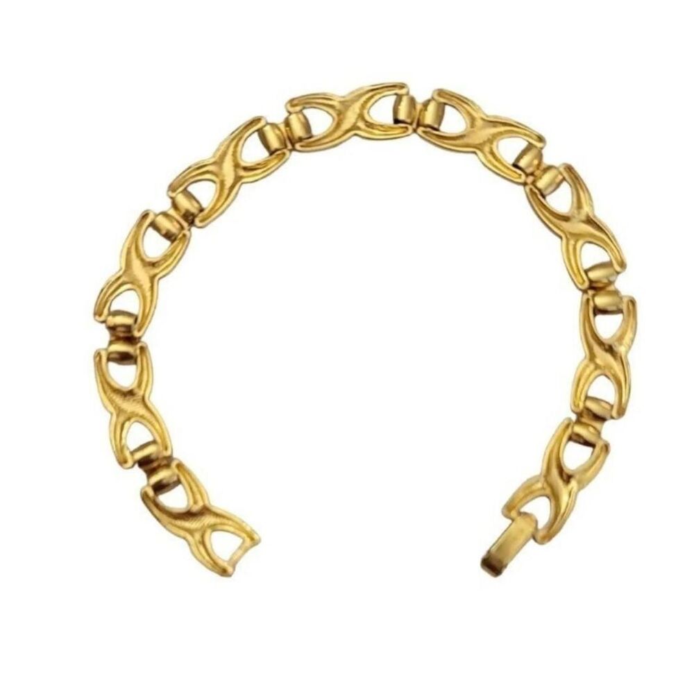 Gold Vintage Signed Monet-jewelry Women's Bracelet